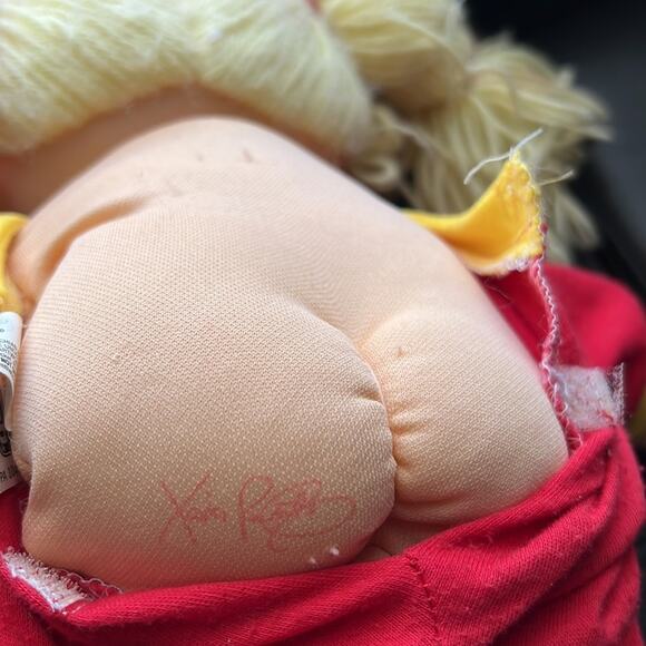 Cabbage Patch Doll | Blonde Ponytails Blue Eyes - Picture 5 of 10